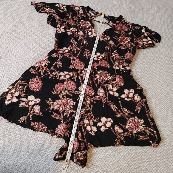 ANGIE Floral Boho Romper M - Picture 14 of 14
